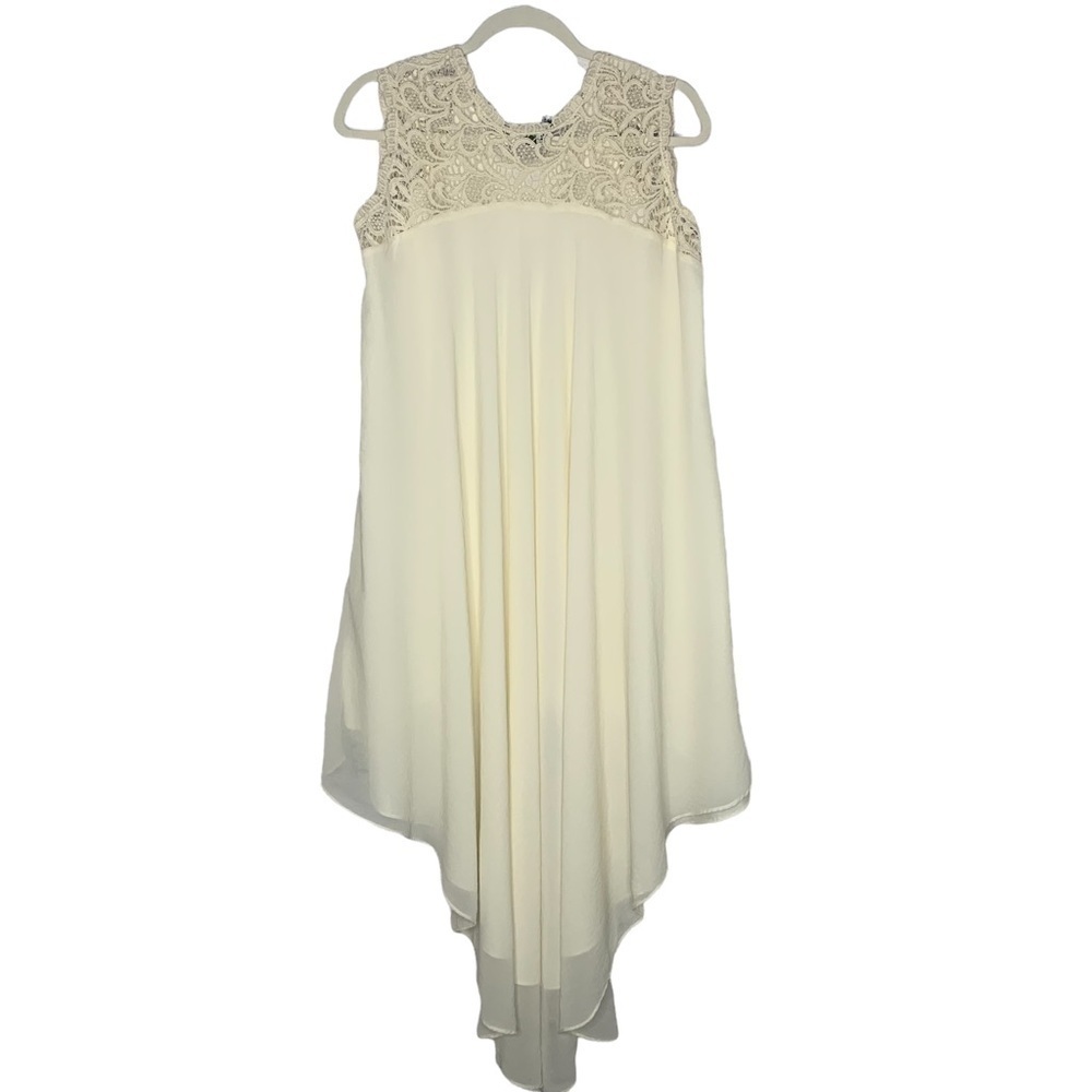 Marciano Ivory Textured Satin Lace Sleeve High Low Shift Dress - Picture 4 of 16
